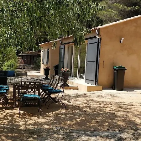 וילה Cigalons En Pleine Pinede Avec Piscine Chauffee De Mai A Septembre